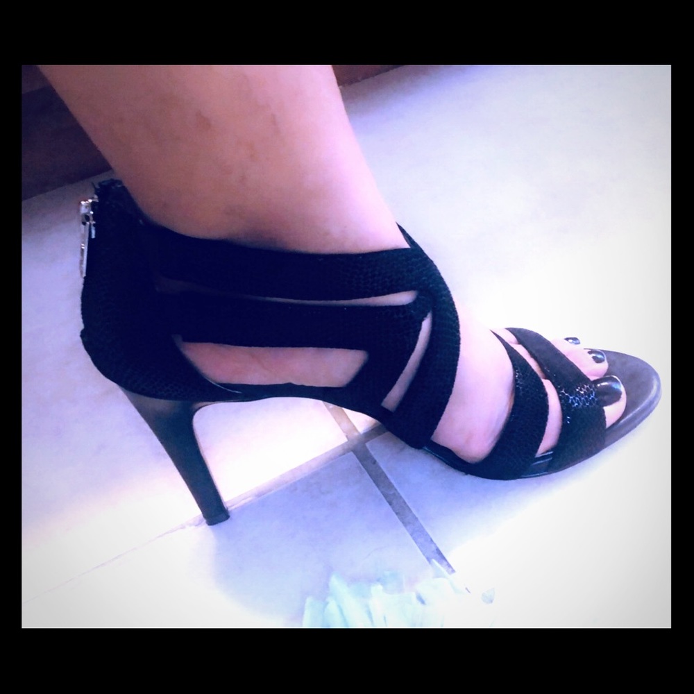 Antonio Melani black high heels